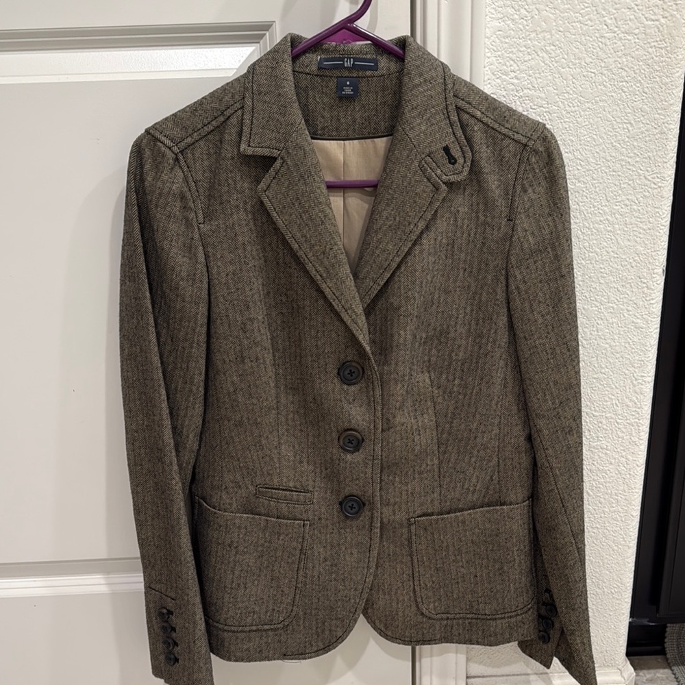Women’s gap blazer